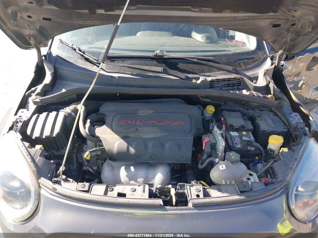 2017 FIAT 500X ZFBCFXCB4HP615562 Photo 9