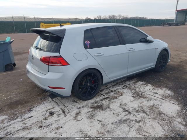 2018 VOLKSWAGEN GOLF GTI 3VW547AU4JM250972 Photo 3