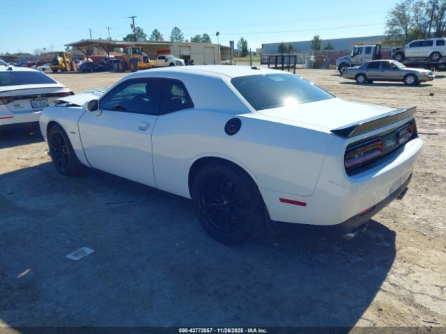 2019 DODGE CHALLENGER 2C3CDZBT5KH543456 Photo 2