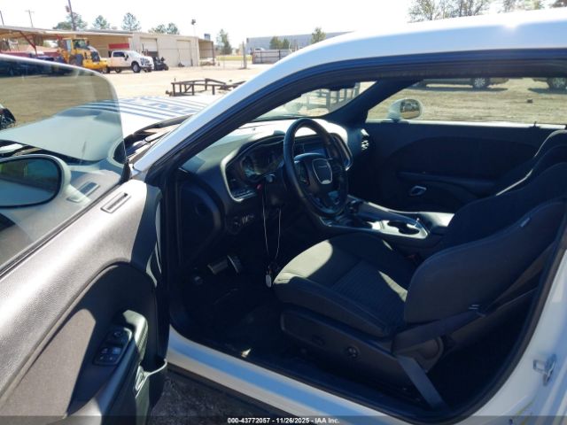 2019 DODGE CHALLENGER 2C3CDZBT5KH543456 Photo 4