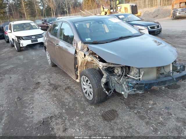 Toyota COROLLA LE 2017 2T1BURHE3HC871512 zdjęcie główne