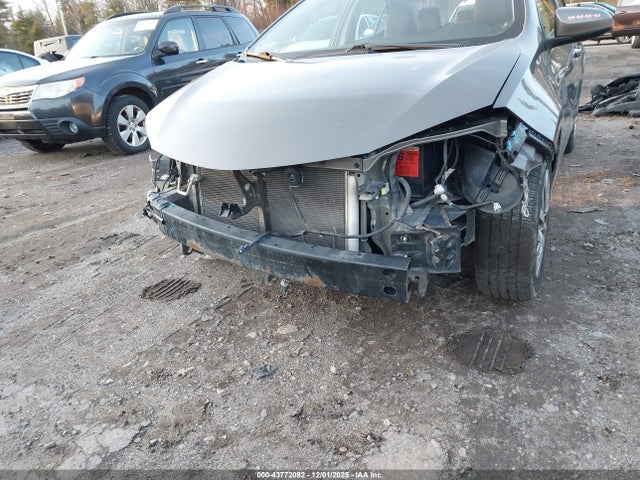 Toyota COROLLA LE 2017 2T1BURHE3HC871512 Image 6