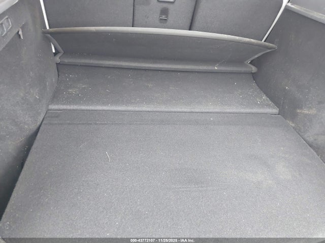 2023 TESLA MODEL Y 7SAYGDEE8PF624671 Photo 9