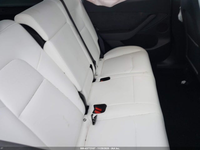 2023 TESLA MODEL Y 7SAYGDEE8PF624671 Photo 7