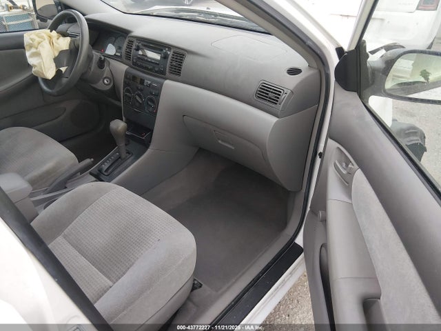 2008 TOYOTA COROLLA 1NXBR32E98Z022636 Photo 4