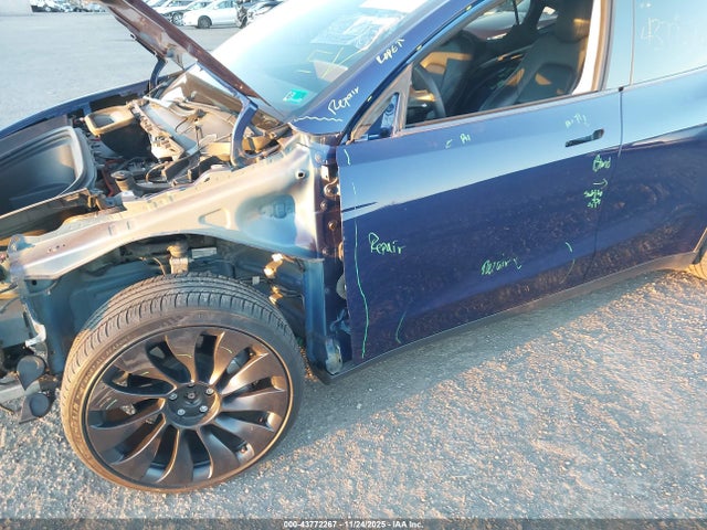 2020 TESLA MODEL Y 5YJYGDEF8LF001597 Photo 5