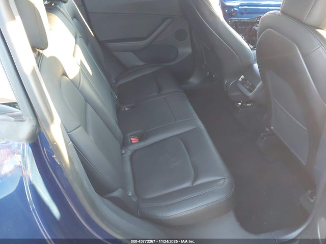 2020 TESLA MODEL Y 5YJYGDEF8LF001597 Photo 7