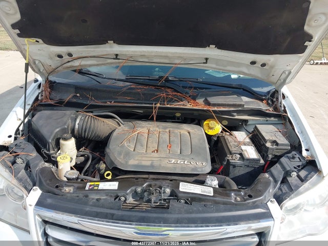 2C4RC1BG1FR571168 Chrysler Town &amp; Country Touring