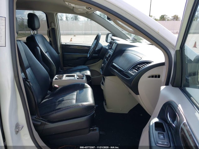 2C4RC1BG1FR571168 Chrysler Town &amp; Country Touring