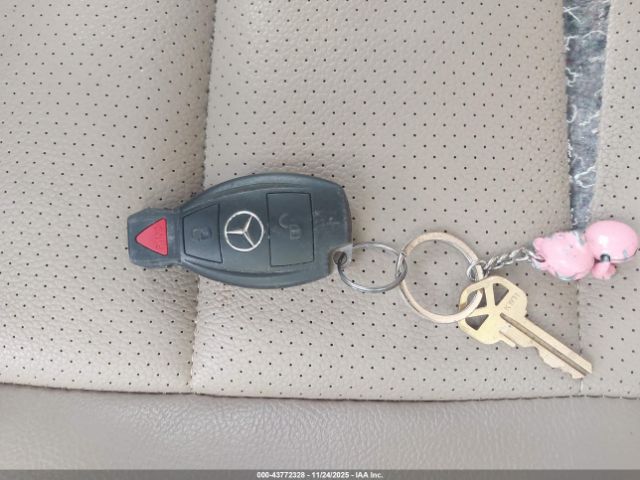 2013 MERCEDES-BENZ C 250 WDDGF4HBXDA767984 Photo 10