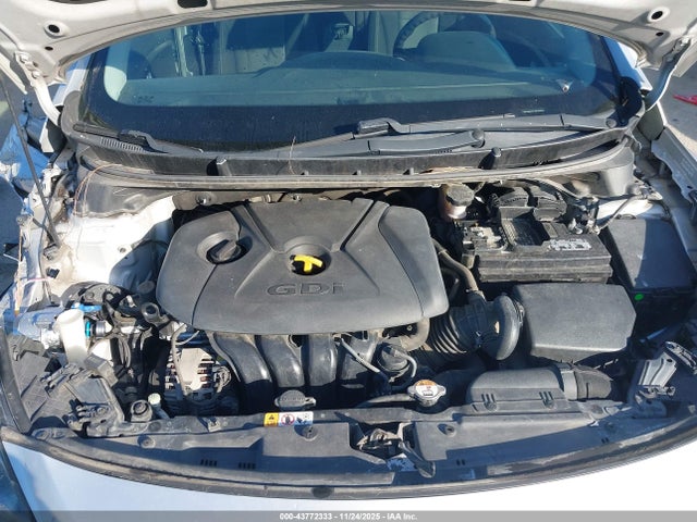 KMHD35LH8EU204211 Hyundai ELANTRA GT