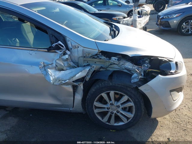 KMHD35LH8EU204211 Hyundai ELANTRA GT