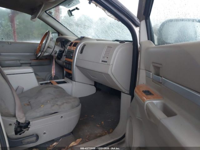 2008 CHRYSLER ASPEN 1A8HX58NX8F114696 Photo 4