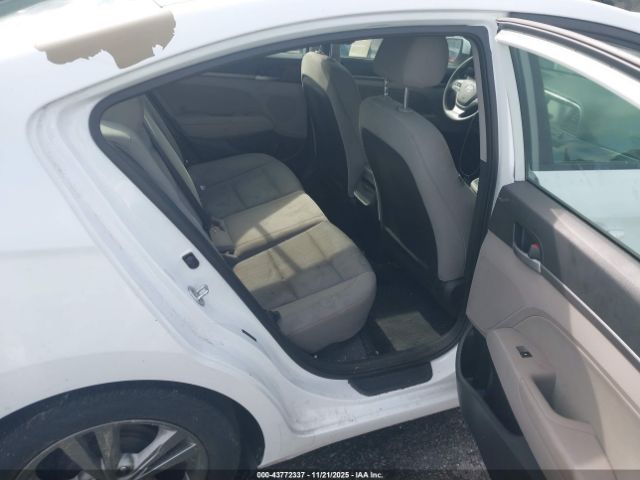 2017 HYUNDAI ELANTRA 5NPD84LF1HH022248 Photo 7