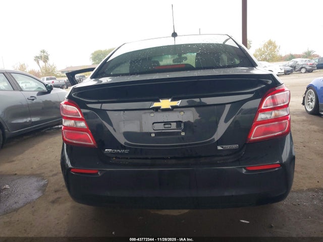 1G1JF5SB4L4115494 Chevrolet Sonic Fwd Premier