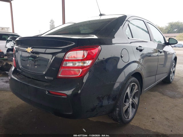 1G1JF5SB4L4115494 Chevrolet Sonic Fwd Premier