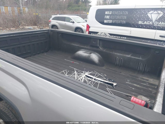 1GTN2UEH3EZ143887 GMC Sierra 1500 Sle