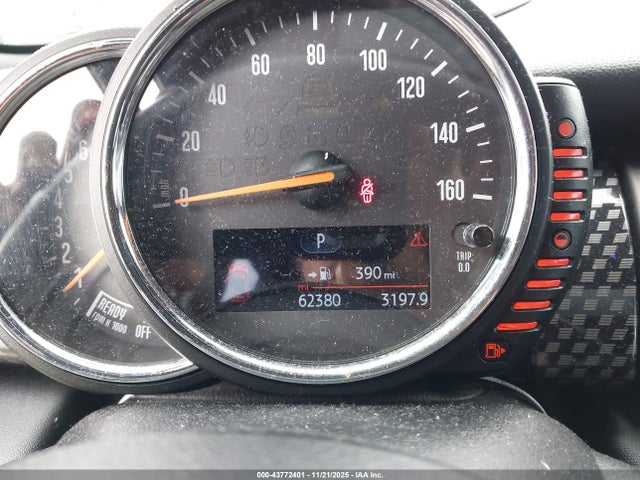 43772401 :رقم المزاد ، WMWXU3C50G2D31512 vin ، 2016 Mini Hardtop Cooper S مزاد بيع