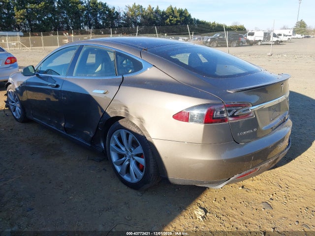 2016 TESLA MODEL S 5YJSA1E48GF125363 Photo 2