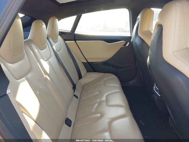 2016 TESLA MODEL S 5YJSA1E48GF125363 Photo 7