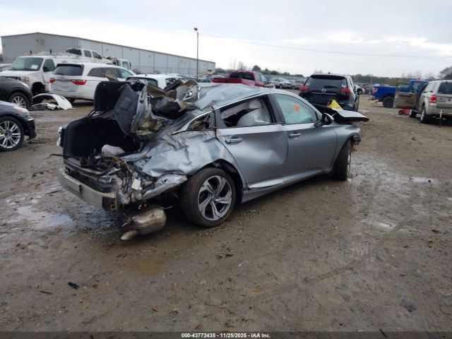 2018 HONDA ACCORD 1HGCV1F54JA076504 Photo 3