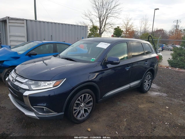 2018 MITSUBISHI OUTLANDER JA4AZ3A33JZ009142 Photo 1