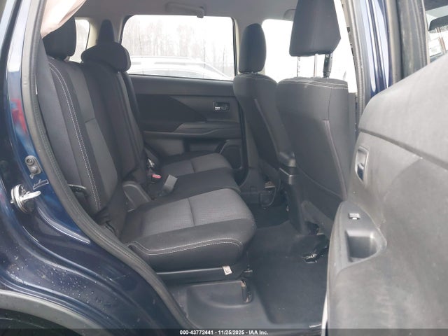 2018 MITSUBISHI OUTLANDER JA4AZ3A33JZ009142 Photo 7