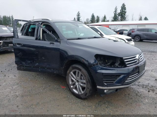 2016 VOLKSWAGEN TOUAREG WVGEF9BP0GD011369