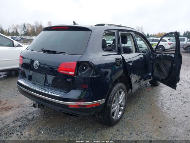 2016 VOLKSWAGEN TOUAREG WVGEF9BP0GD011369 Photo 3