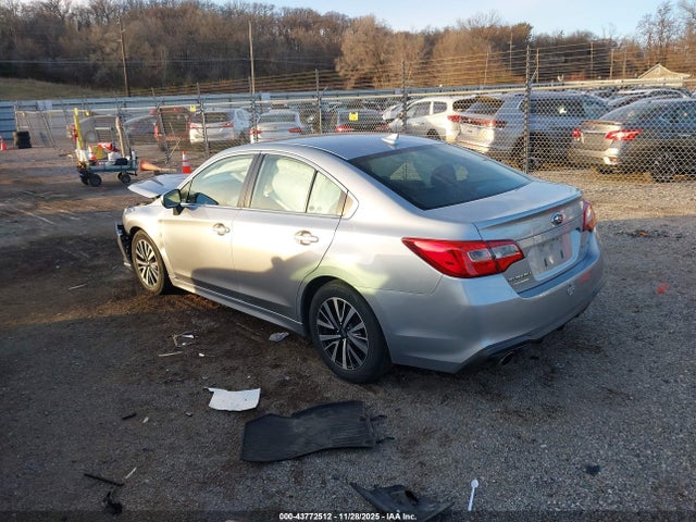 4S3BNAF61J3040177 Subaru Legacy 2.5i Premium