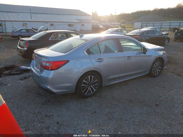 4S3BNAF61J3040177 Subaru Legacy 2.5i Premium