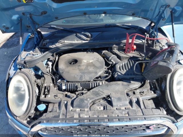 2017 MINI CLUBMAN WMWLU5C35H2E84543 Photo 9