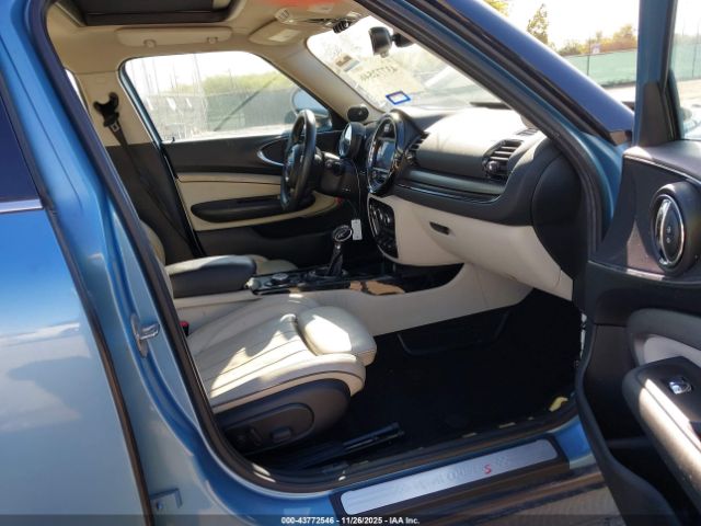 2017 MINI CLUBMAN WMWLU5C35H2E84543 Photo 4