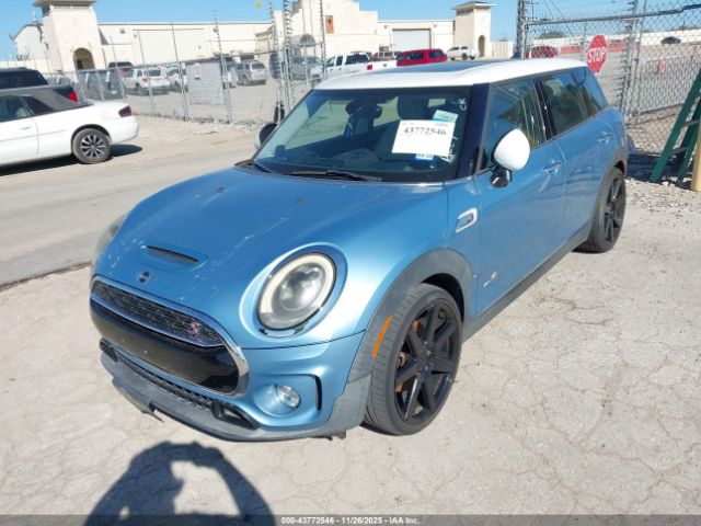 2017 MINI CLUBMAN WMWLU5C35H2E84543 Photo 5