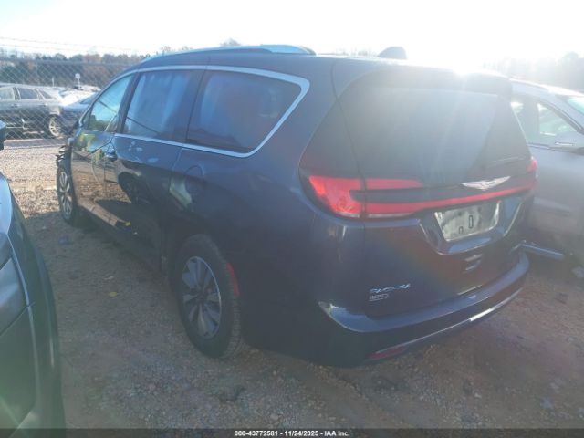 2021 CHRYSLER PACIFICA HYBRID 2C4RC1L72MR594048 Photo 2