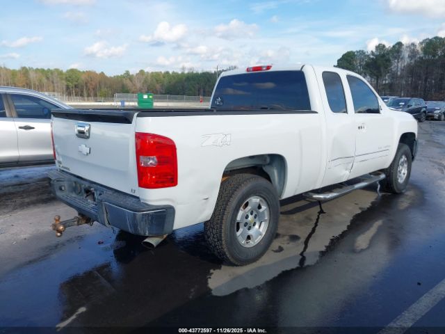 2012 CHEVROLET SILVERADO 1500 1GCRKSE72CZ207623 Photo 3