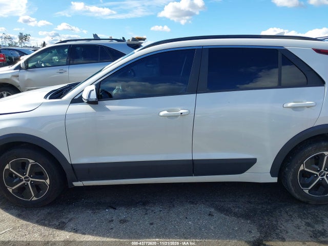 KIA NIRO EX 2024 KNDCR3LE1R5132020 Image 14