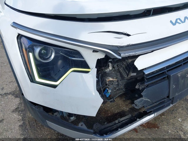 KIA NIRO EX 2024 KNDCR3LE1R5132020 Image 6