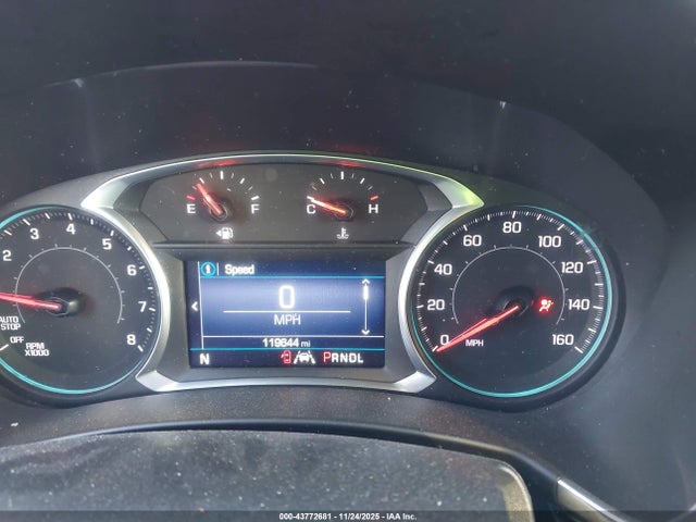 2GNAXUEV6M6139338 Chevrolet Equinox Awd Lt