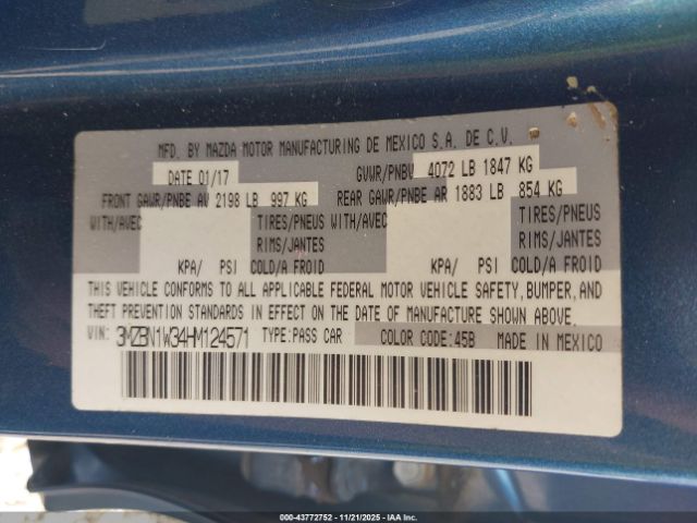 2017 MAZDA MAZDA3 3MZBN1W34HM124571 Photo 8