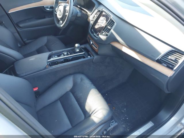 2024 VOLVO XC90 YV4062JE5R1168497 Photo 4
