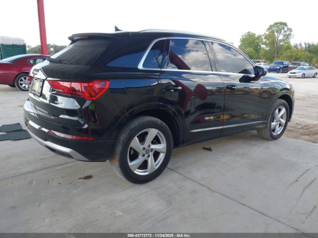 2019 AUDI Q3 WA1AECF37K1086469 Photo 3