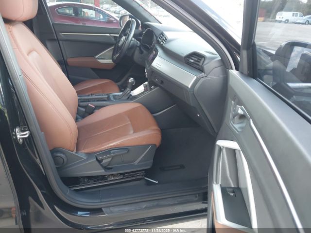 2019 AUDI Q3 WA1AECF37K1086469 Photo 4