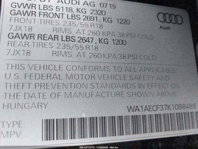 2019 AUDI Q3 WA1AECF37K1086469 Photo 8