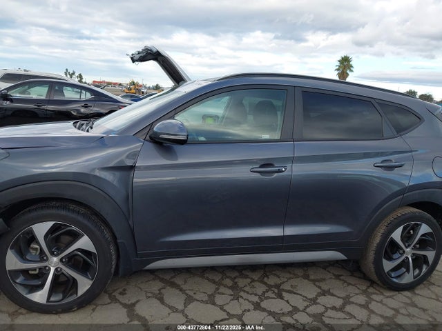 Hyundai Tucson Value 2018 KM8J33A23JU752276 Image 14