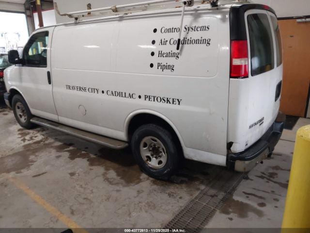 2014 GMC SAVANA 2500 1GTW7FCA6E1905373 Photo 2
