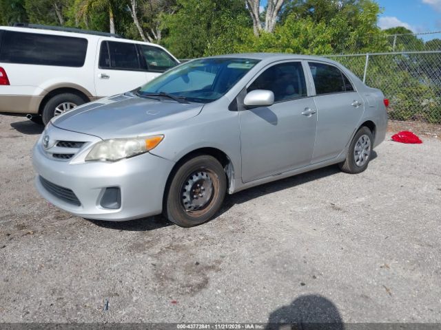 2013 TOYOTA COROLLA 2T1BU4EE9DC066342 Photo 1