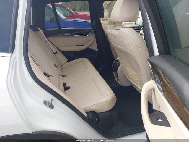 2019 BMW X3 5UXTR7C51KLF33190 Photo 7
