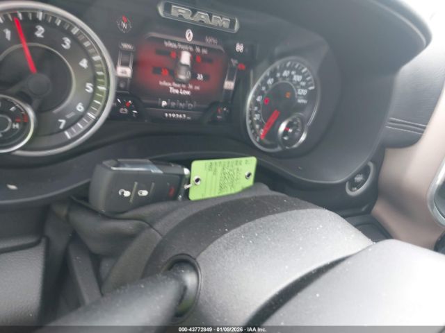2021 RAM 1500 1C6RREJT3MN820141 Photo 10