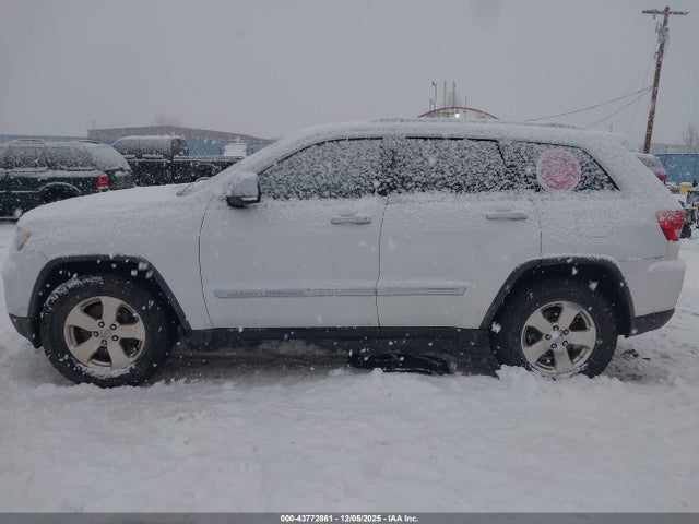 Продажа на аукционе авто 2013 Jeep Grand Cherokee Limited, vin: 1C4RJFBT6DC532887, номер лота: 43772861